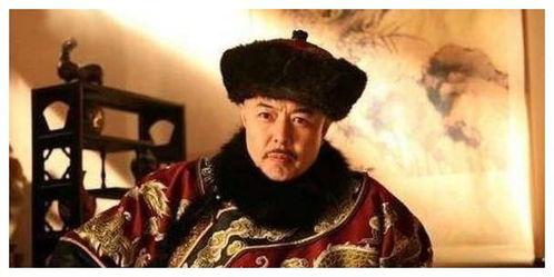 路过吃瓜的婆娘,婆娘路过吃瓜，揭秘背后故事